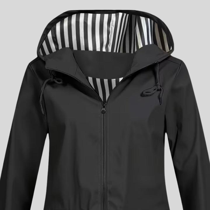 Women’s Lightweight Hooded Jacket