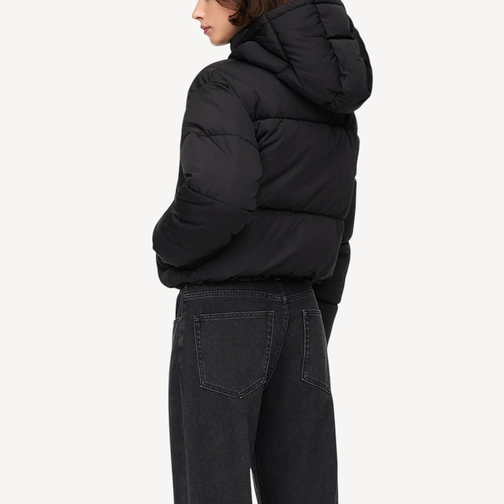 Cropped Black Winter Puffer