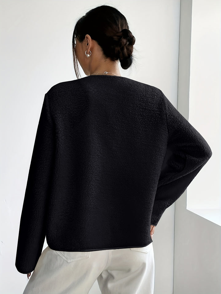 Avyona Elegant Button-Front Texture Jacket