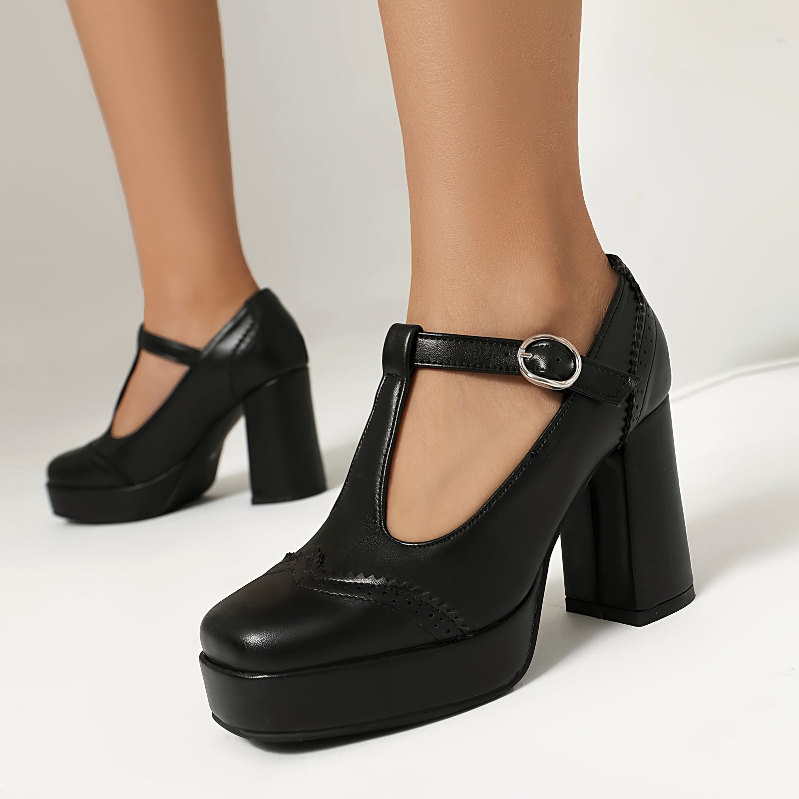 ADELYN™ Vintage Block Heel Mary Janes