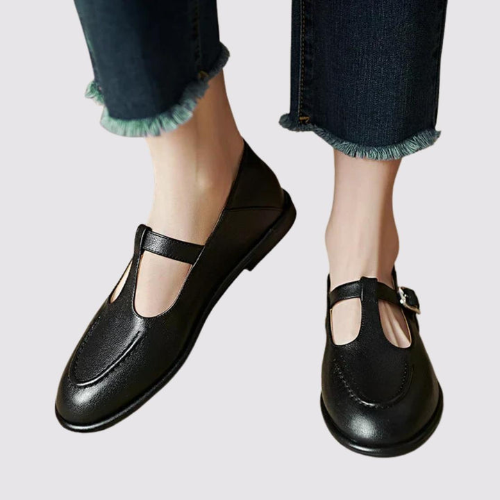 Selvana - Low Heeled Pumps