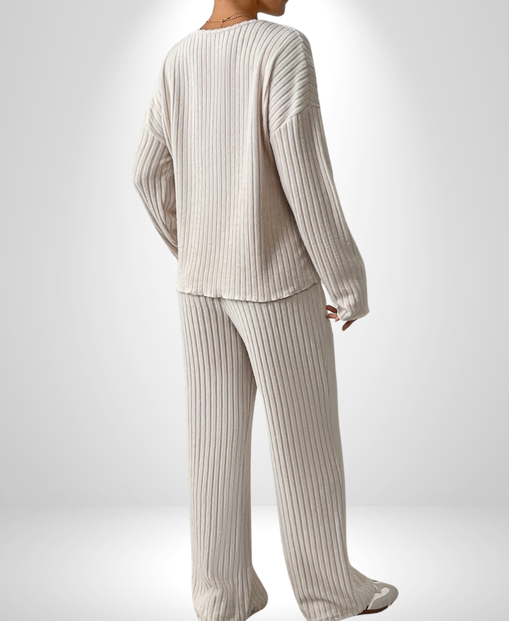 Anessa – Ribbed Lounge Set