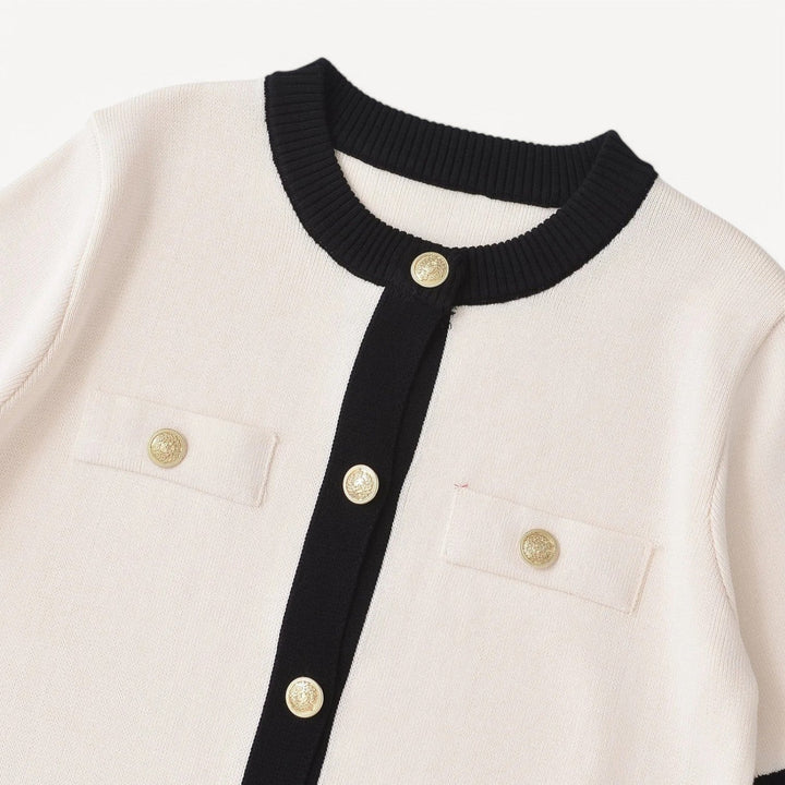 Contrast Trim Knit Top