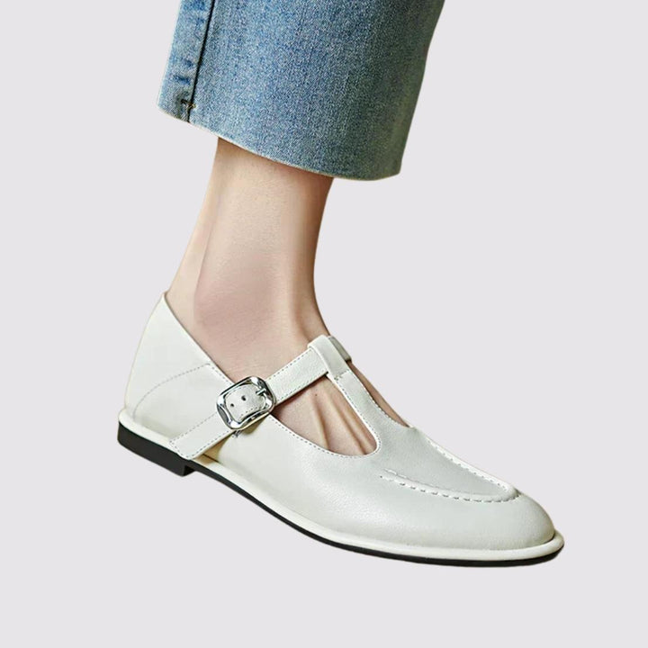 Selvana - Low Heeled Pumps