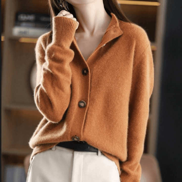 Chic Soft Knit Cardigan With Cut-Out Collar