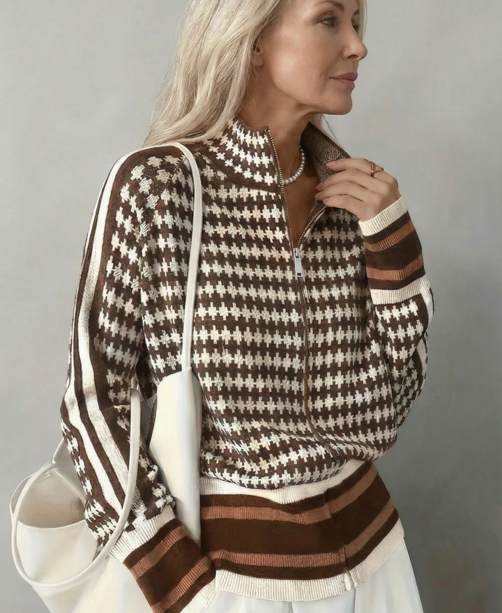 Elara – Autumn-Winter Stand Collar Zip Knit