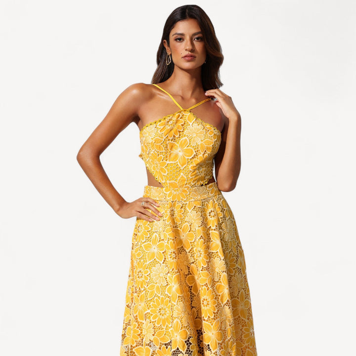 Ruffle Backless Lace Maxi