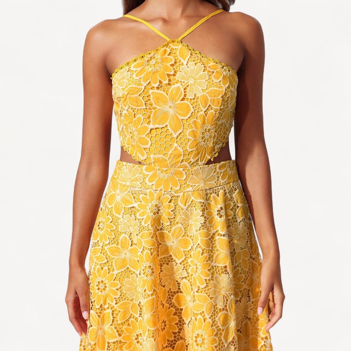 Ruffle Backless Lace Maxi