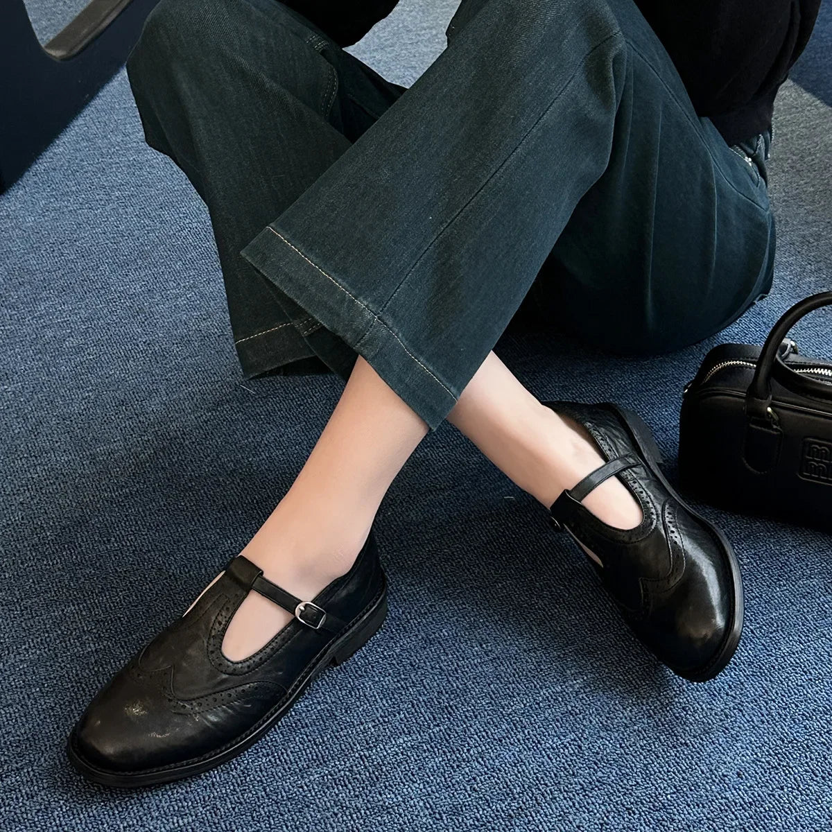 MARCELLA – CLASSIC T-STRAP MARY JANE FLATS