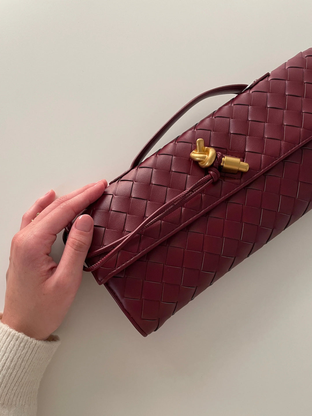 Women’s Woven Leather Crossbody Clutch